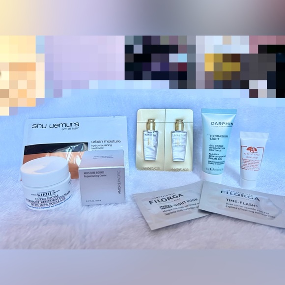 9-piece beauty bundle - Picture 1 of 2